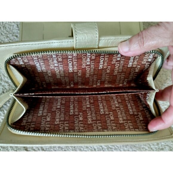 Wallet Bi-Fold Women's VELEZ Leather Organizer Small Clutch Matte Gold - 8x4x1 - Picture 11 of 13